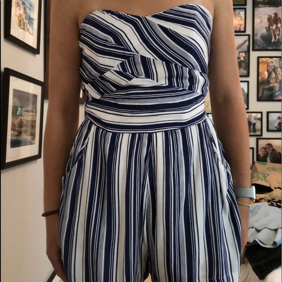 Blue and White stripped, strapless romper - Picture 2 of 3
